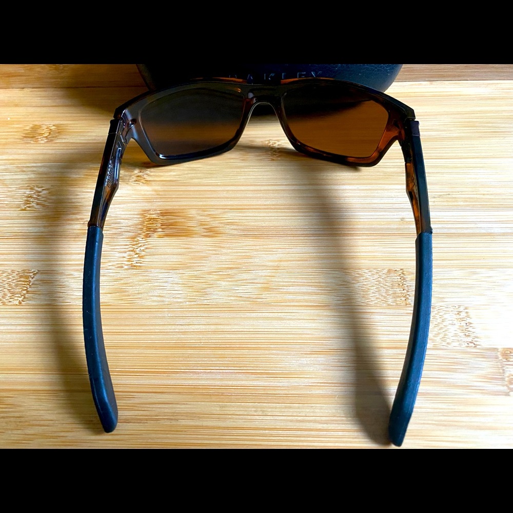 Oakley sunglasses!!